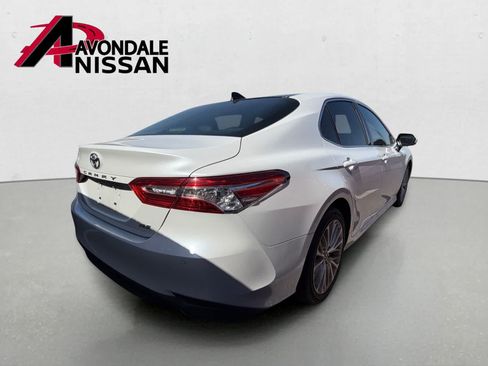 Used 2018 Toyota Camry XLE w/ Driver Assist Package FWD image 3