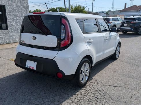 Used 2016 Kia Soul image 6