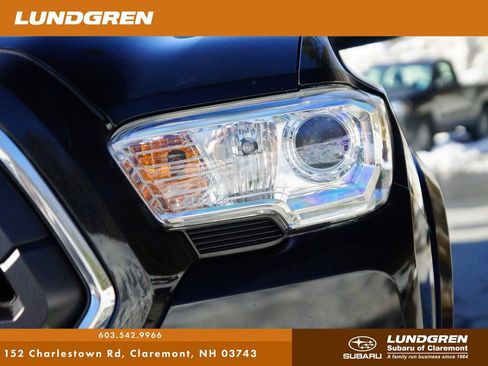 Used 2020 Toyota Tacoma SR5 image 35