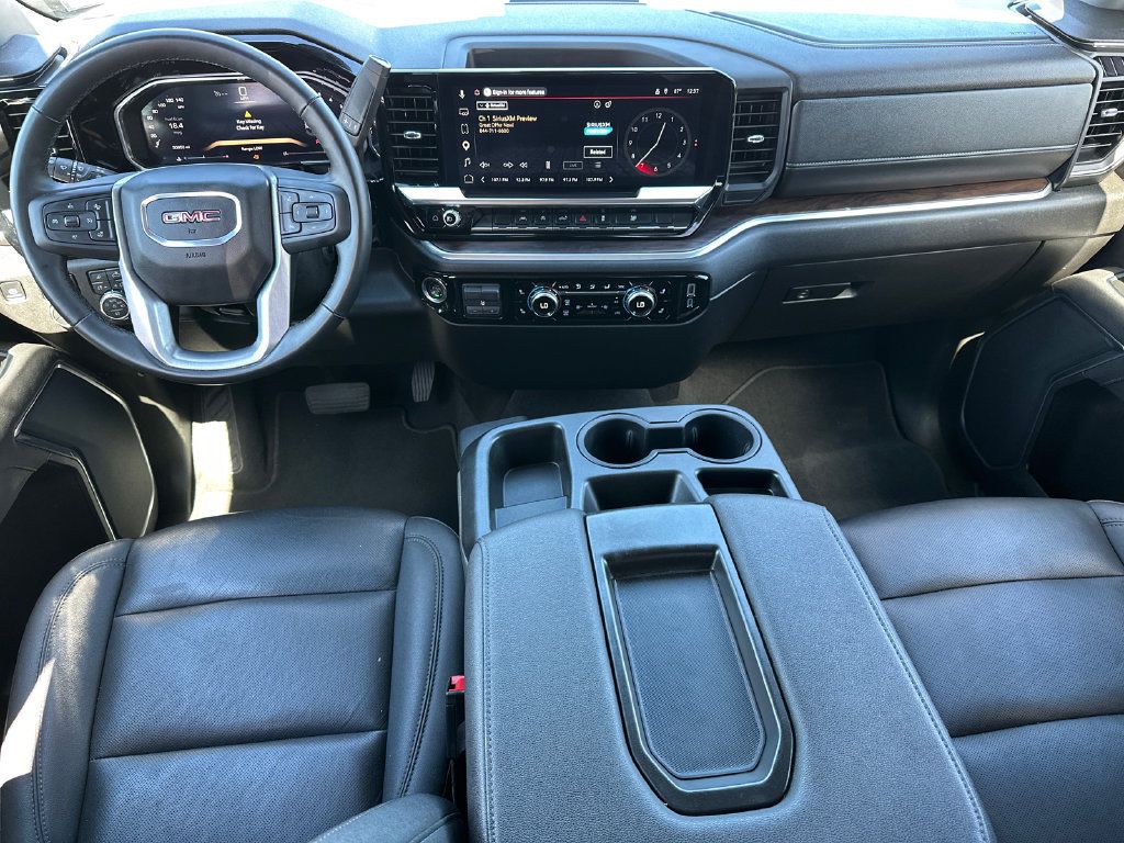 Used 2026 GMC Sierra 1500 SLT RWD image 24