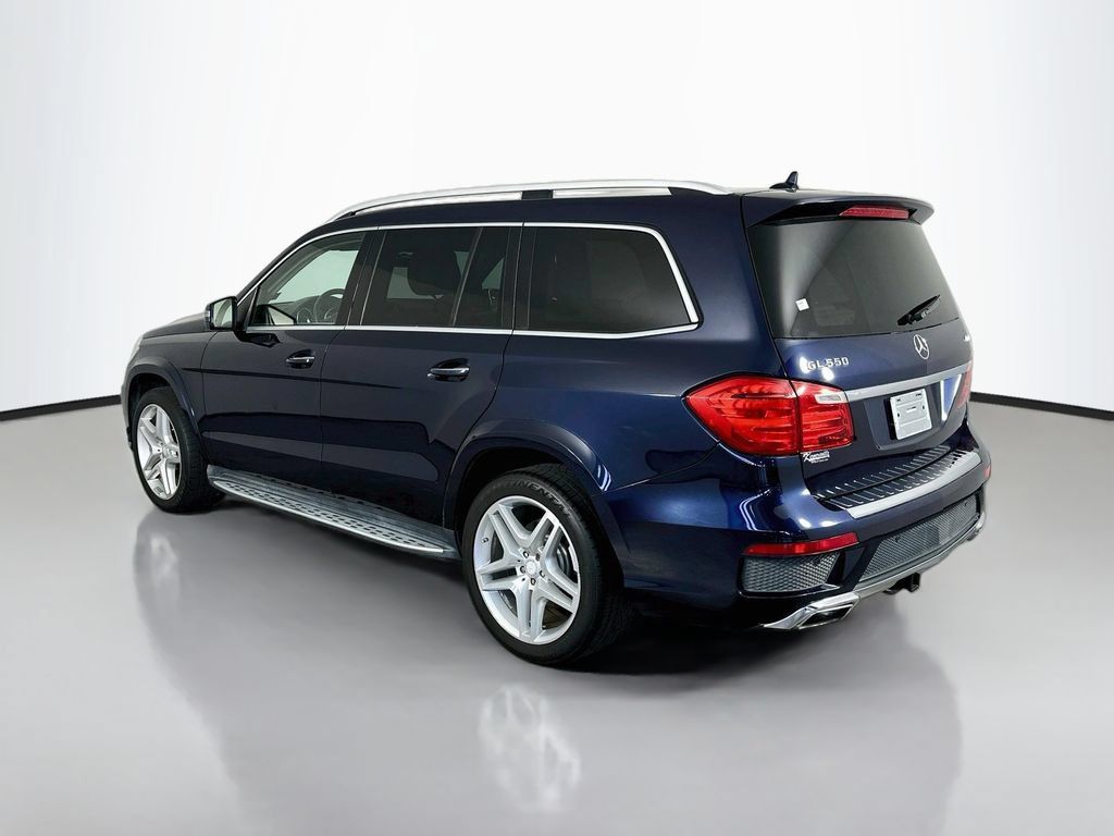 Used 2014 Mercedes-Benz GL 550 4MATIC image 5