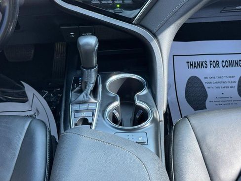 Used 2018 Toyota Camry XSE w/ Protection Package (Q2) FWD image 16