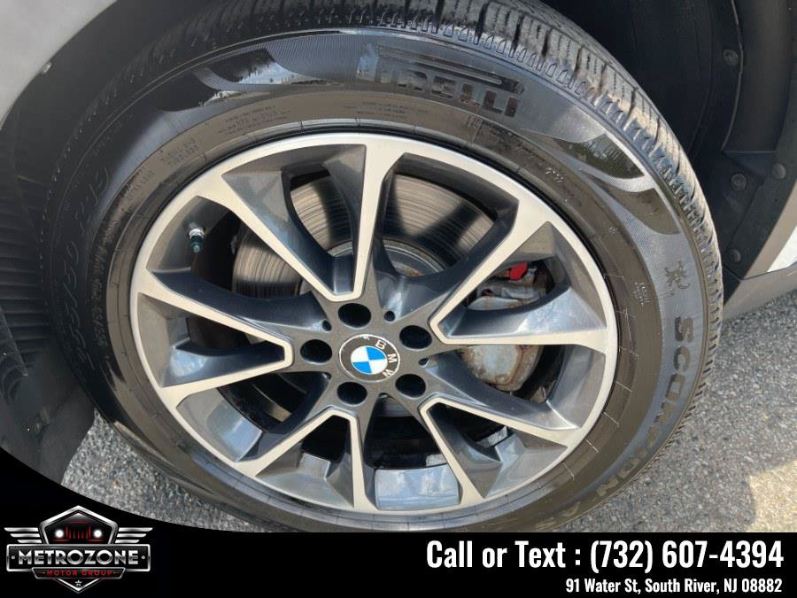 Used 2017 BMW X5 xDrive50i w/ Executive Package AWD/4WD image 38