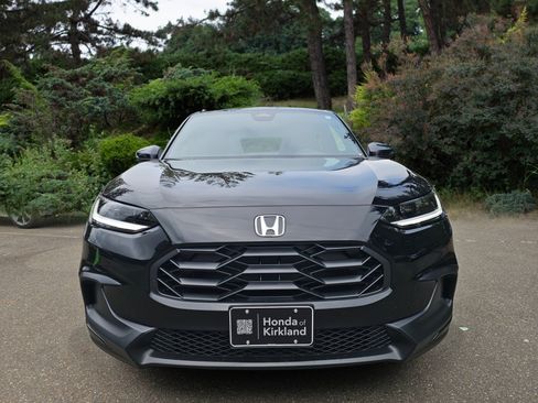 New 2026 Honda HR-V Sport image 3