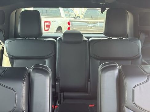 New 2026 Ford Expedition Platinum w/ Stealth Appearance Package AWD/4WD image 17