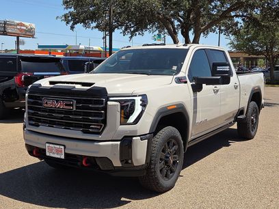 New 2026 GMC Sierra 2500 AT4 w/ AT4 Premium Plus Package