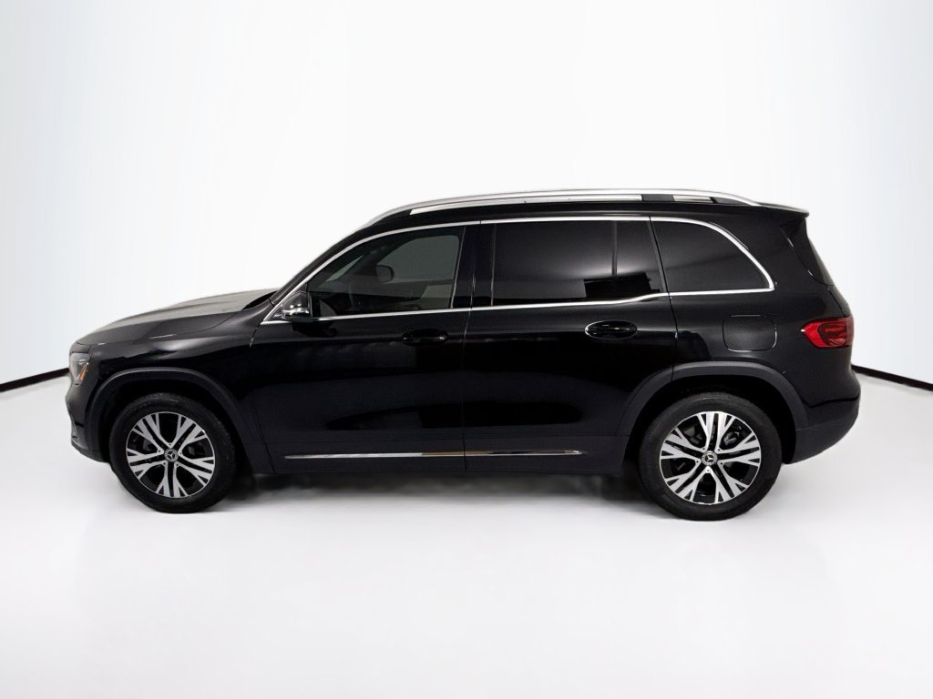 Used 2026 Mercedes-Benz GLB 250 image 8