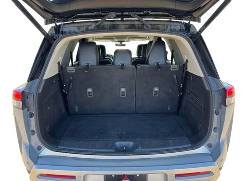 Used 2023 Nissan Pathfinder SL w/ SL Premium Package image 19