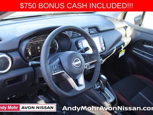 New 2025 Nissan Versa SR w/ Trunk Package image 10