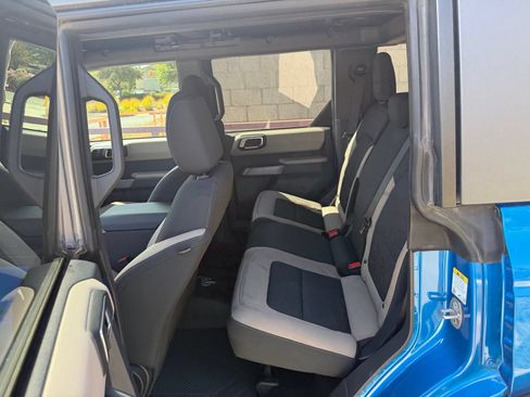 Used 2023 Ford Bronco Wildtrak AWD/4WD image 11