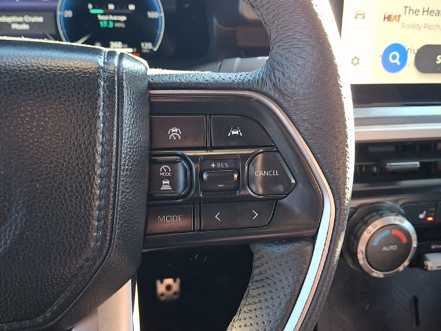 Certified 2025 Toyota Tacoma TRD Sport AWD/4WD image 21