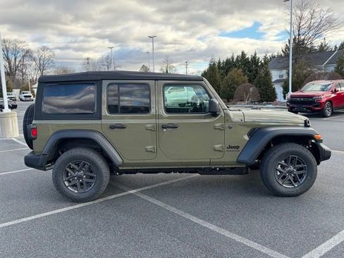 New 2026 Jeep Wrangler Unlimited Sport AWD/4WD image 9