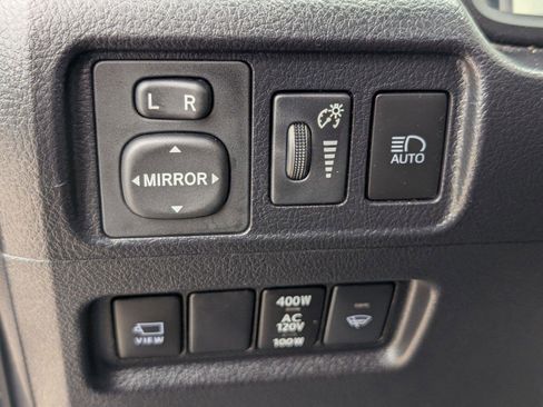 Used 2022 Toyota 4Runner Limited image 22