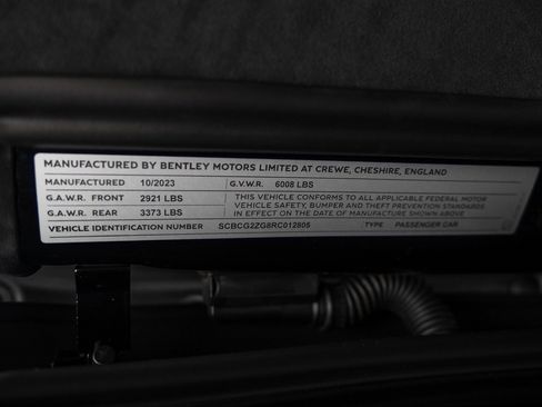 Used 2024 Bentley Continental GT image 37