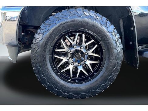 Used 2013 Ford F350 Lariat w/ FX4 4X4 Off-Road Pkg image 30