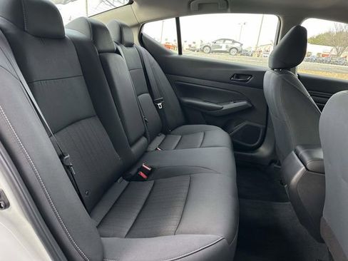 Certified 2025 Nissan Altima 2.5 S image 11