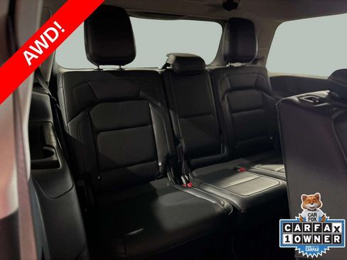 Certified 2025 Lincoln Navigator Reserve AWD/4WD image 24