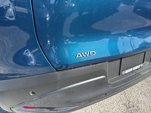 Certified 2025 Nissan Murano SL image 8