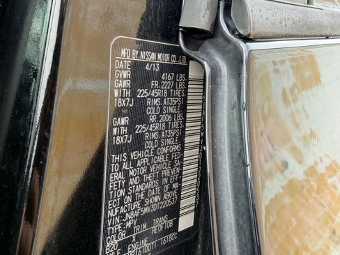 Used 2013 Nissan Juke NISMO image 25