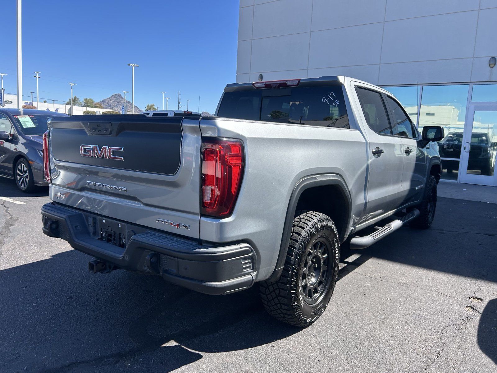 Used 2023 GMC Sierra 1500 AT4X w/ AT4X AEV Edition AWD/4WD image 8