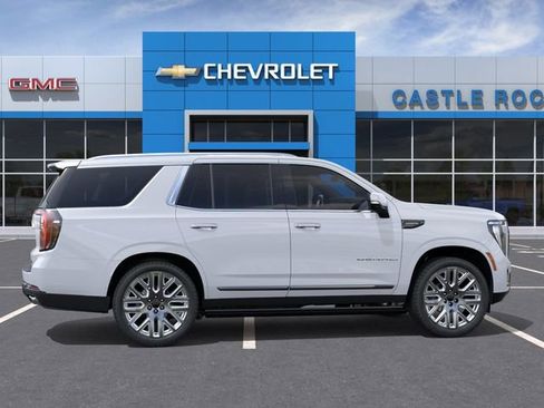 New 2026 GMC Yukon Denali Ultimate w/ LPO, Floor Liner Package AWD/4WD image 5