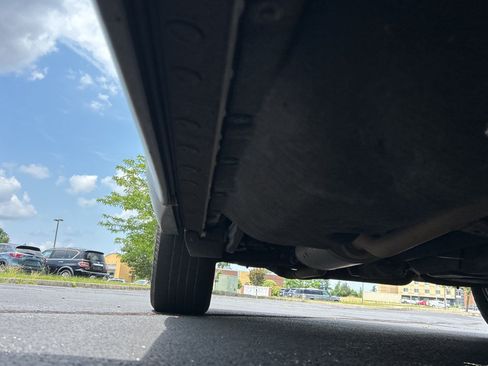 Used 2019 Honda CR-V EX-L image 6