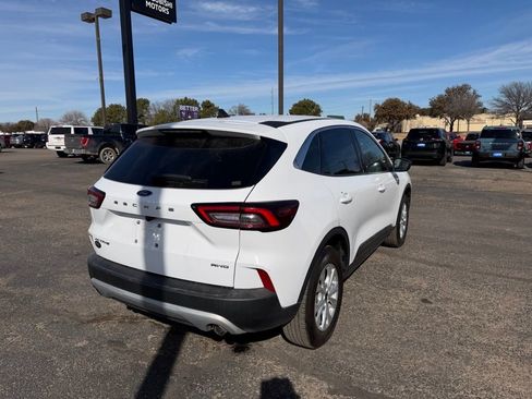Used 2024 Ford Escape Active image 6