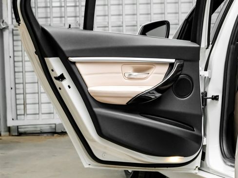 Used 2017 BMW 330i Sedan image 45