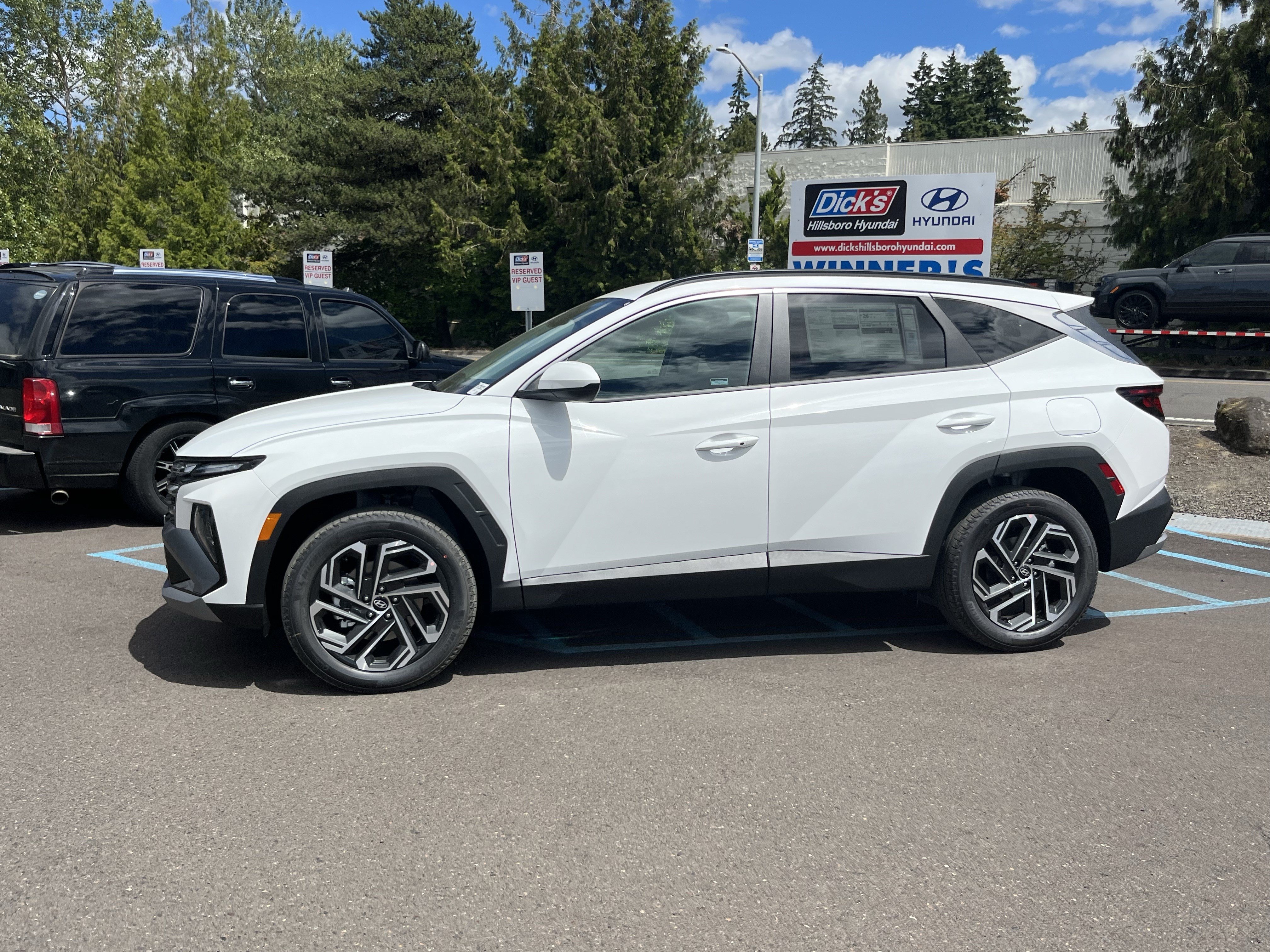 New 2026 Hyundai Tucson SEL Plus AWD/4WD image 2
