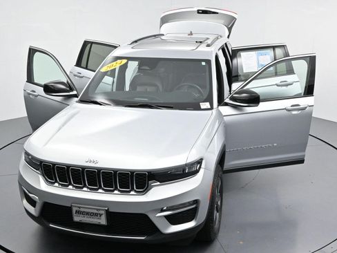 Used 2024 Jeep Grand Cherokee Limited 4xe AWD/4WD image 50