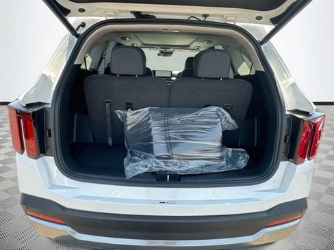 New 2026 Kia Sorento EX w/ EX Premium Package FWD image 28