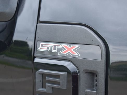 Used 2024 Ford F250 XL w/ STX Appearance Package AWD/4WD image 5