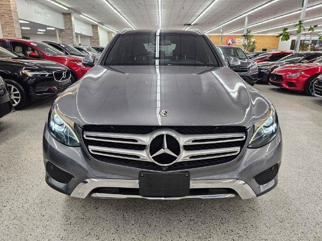 Used 2019 Mercedes-Benz GLC 350e 4MATIC image 2