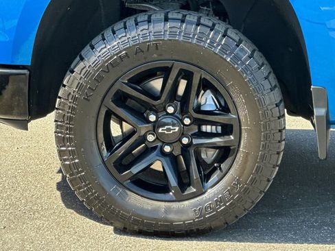 Certified 2022 Chevrolet Silverado 1500 Custom Trail Boss AWD/4WD image 26