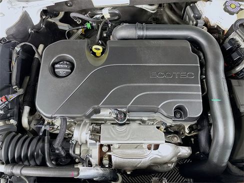 Used 2024 Chevrolet Malibu LT image 33