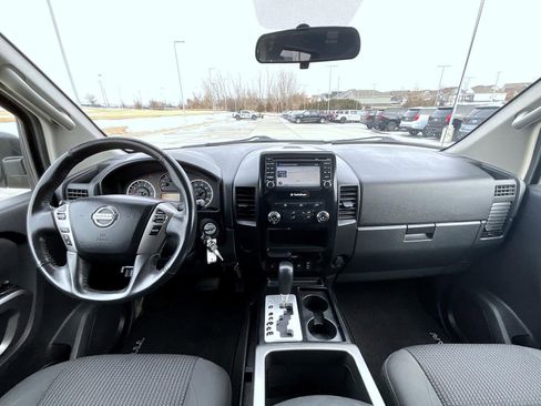 Used 2015 Nissan Titan SV w/ SV Value Truck Package image 13
