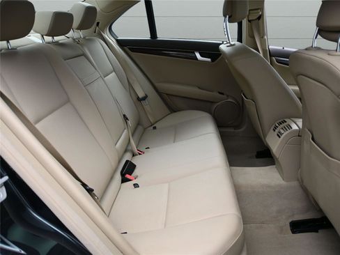Used 2012 Mercedes-Benz C 300 4MATIC Sedan image 20