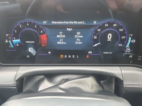 Used 2025 Ford Mustang Premium image 41