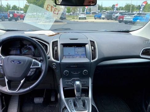 Used 2016 Ford Edge SEL w/ Equipment Group 201A AWD/4WD image 10