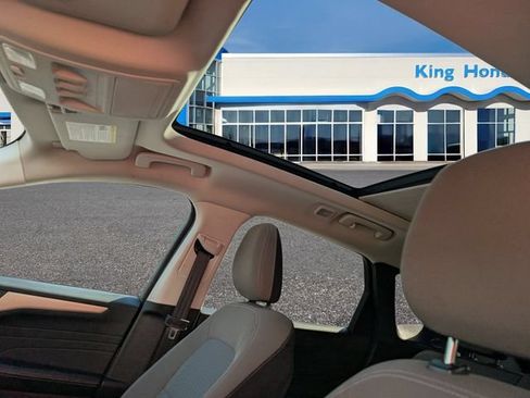 Used 2021 Ford Escape SE w/ SE Sport Appearance Package FWD image 18