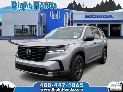 Certified 2025 Honda Pilot TrailSport