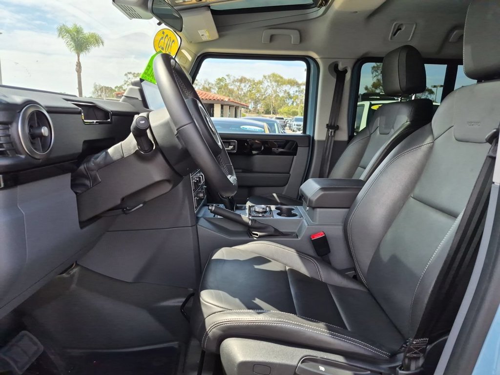 Used 2025 INEOS Grenadier Station Wagon AWD/4WD image 18
