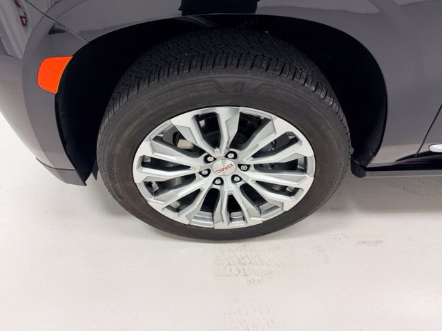 Certified 2023 GMC Yukon XL Denali AWD/4WD image 18