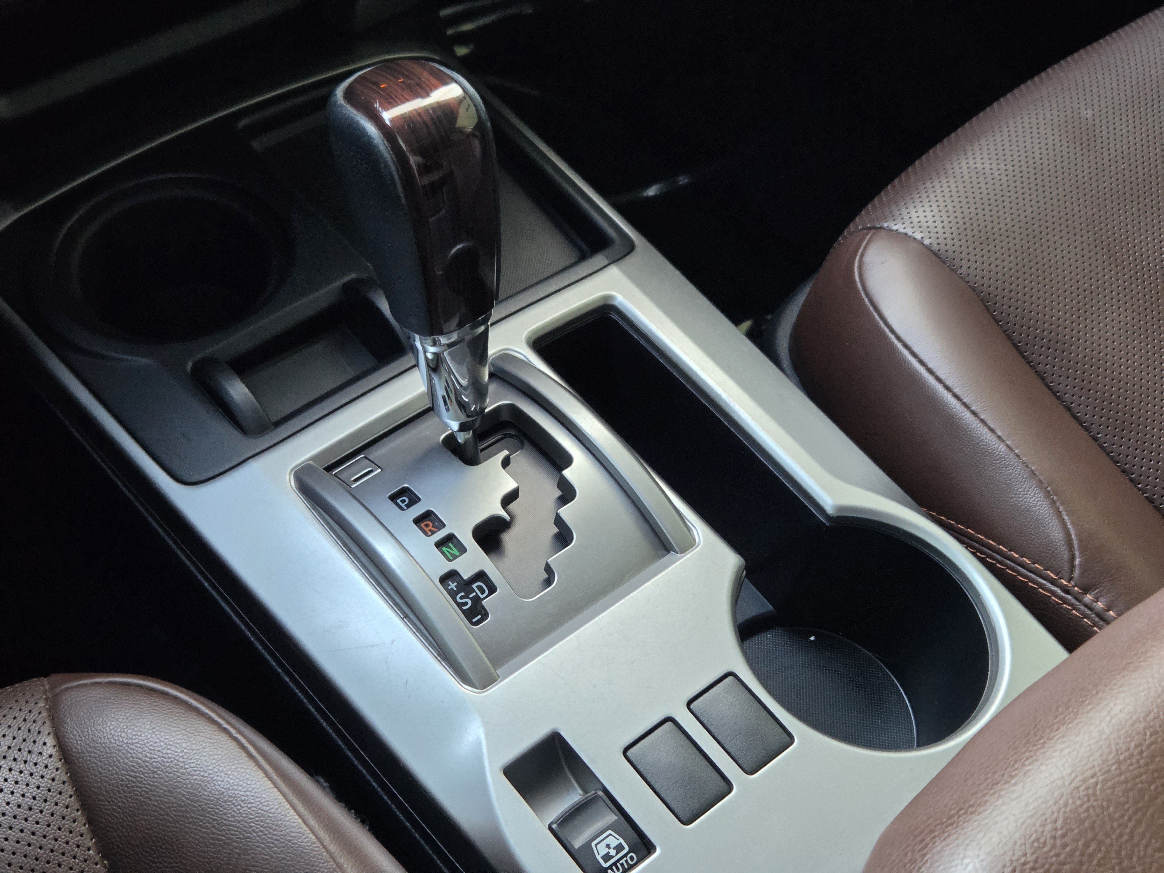 Used 2019 Toyota 4Runner Limited RWD image 19