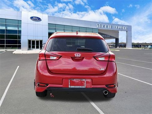 Used 2016 Scion iM Base image 3