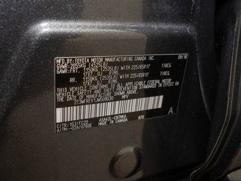 Used 2018 Toyota RAV4 XLE image 20