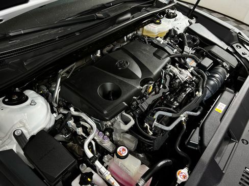 Certified 2020 Toyota Avalon Limited w/ Advanced Safety Package image 10