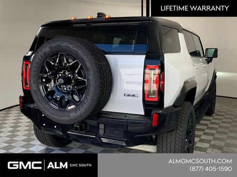New 2026 GMC Hummer EV SUV AWD/4WD image 11