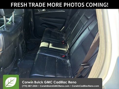 Used 2014 Jeep Grand Cherokee Overland w/ Advanced Technology Group image 3