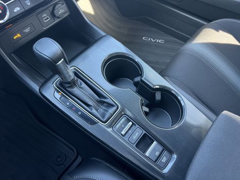 Used 2024 Honda Civic Sport image 18